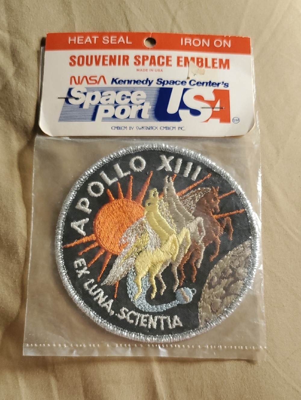 Souvenir Space Embkem Apollo 13